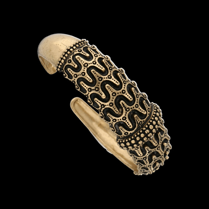 vkngjewelry Bracelet Cuff Bracelet from Orupgård