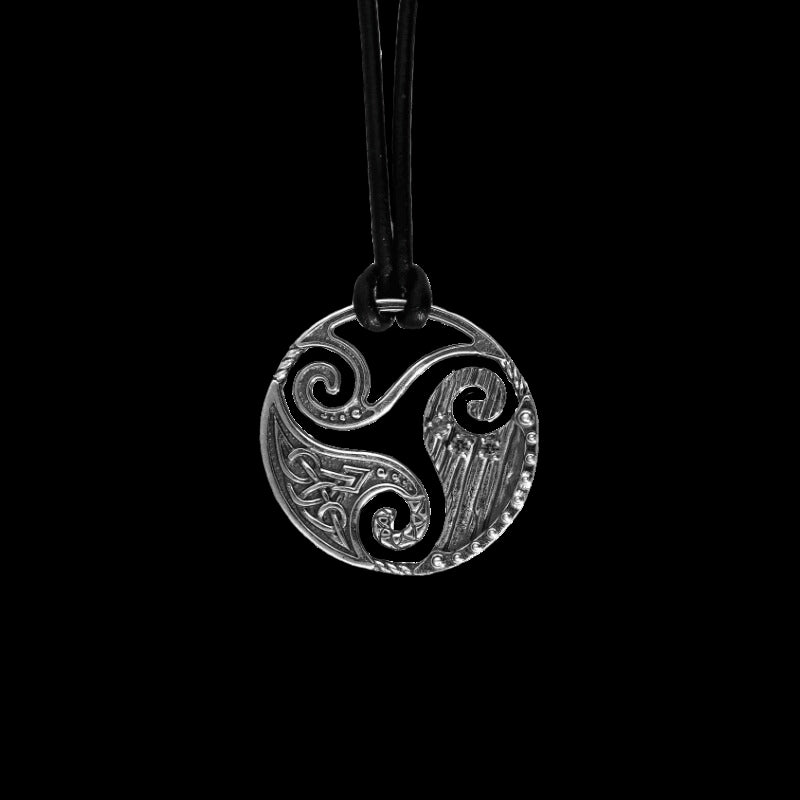 vkngjewelry Pendant Handcrafted Circle Shield Triskelion and CZ Ornement Silver Sterling Pendant