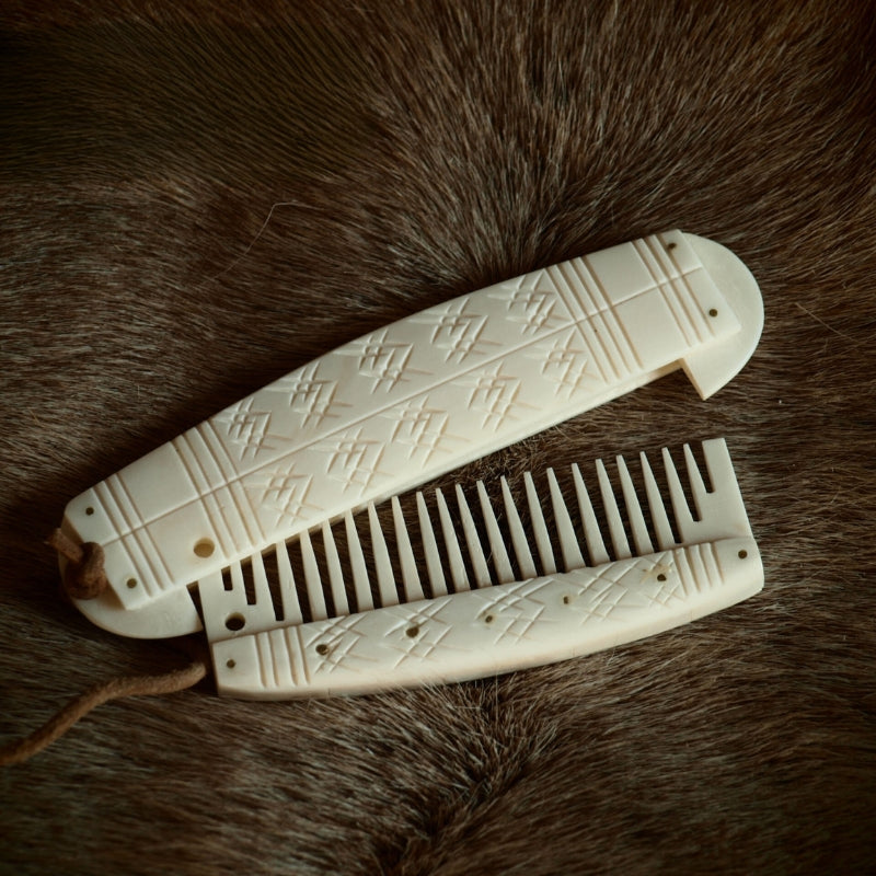 vkngjewelry peigne Handcrafted Viking Comb With Case