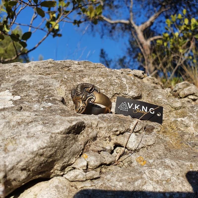 vkngjewelry Bagues Thor's Goat Tanngrisnir Bronze Ring
