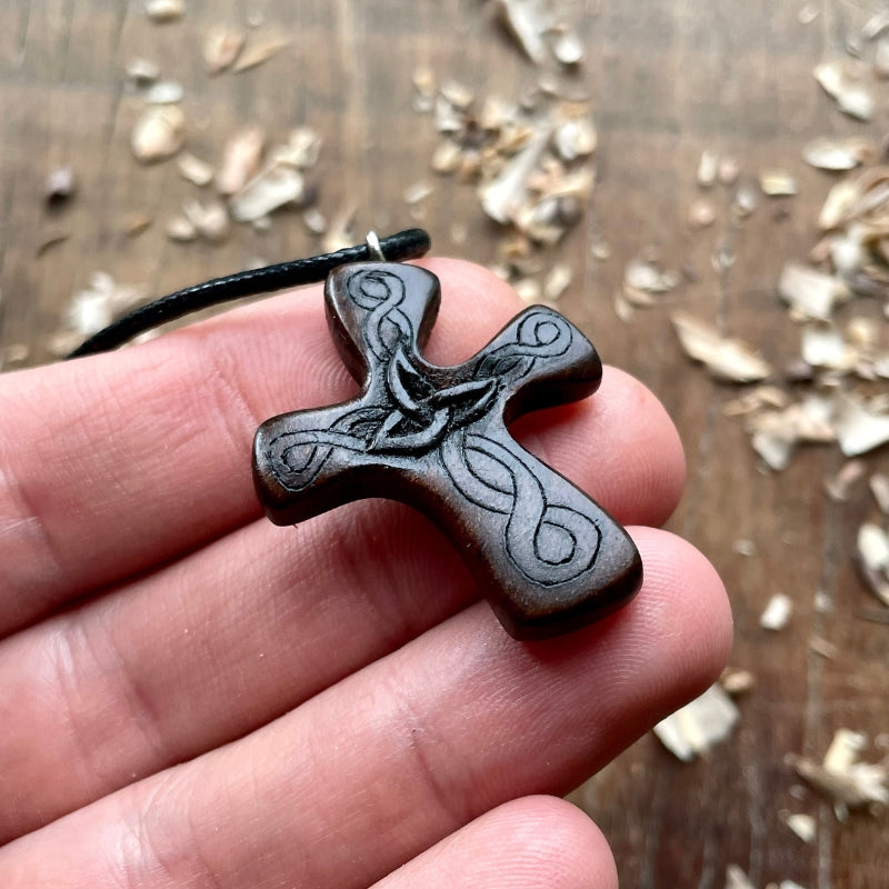 vkngjewelry Pendant Handcarved Unique Viking Celtic Cross Triquetra Pendant