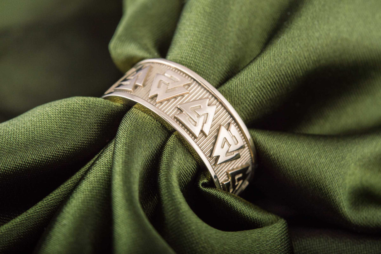 vkngjewelry Ring Handcrafted Valknut Norse Band Gold Ring