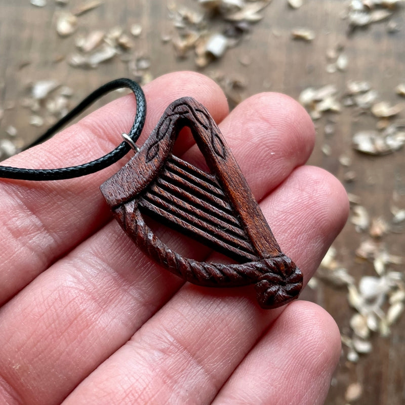 vkngjewelry Pendant Handcarved Unique Viking Celtic Harp Pendant Style 2