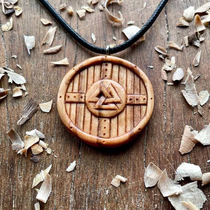 vkngjewelry Pendant Handcarved Unique Viking Shield Valknut Pendant
