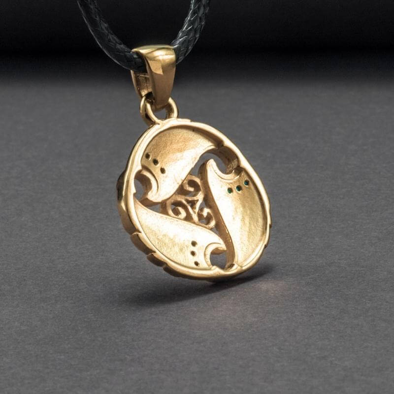 vkngjewelry Pendant Triskel Symbol Stones Gold Pendant