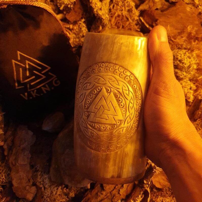 vkngjewelry home Valknut in Celtic Ring