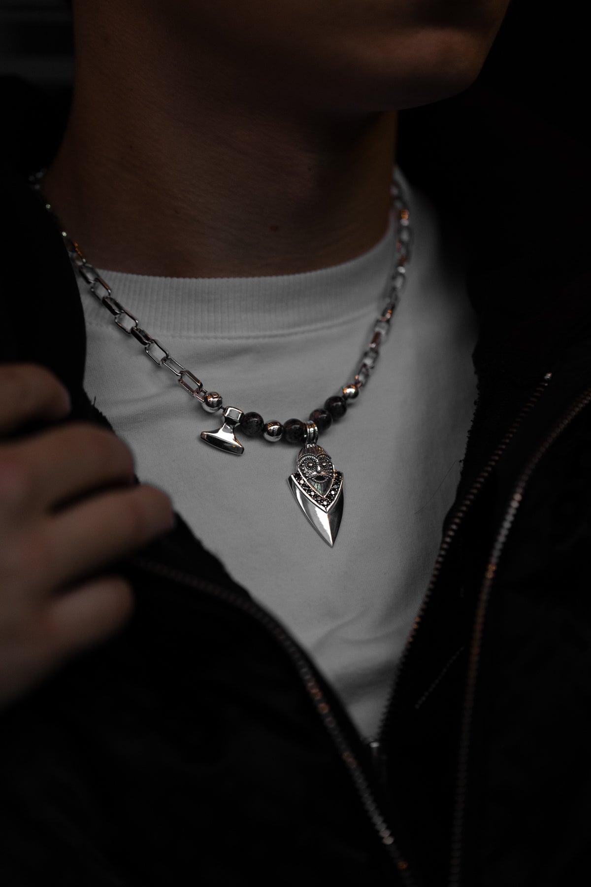 vkngjewelry Pendant Handcrafted Aska Face Silver Pendant with Thor’s Hammer & Gungnir