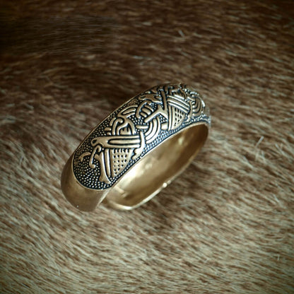 vkngjewelry Bracelet Celtic Bracelet with Interlaced Beasts