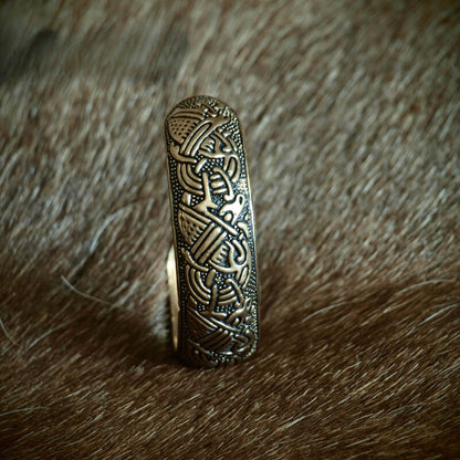 vkngjewelry Bracelet Celtic Bracelet with Interlaced Beasts