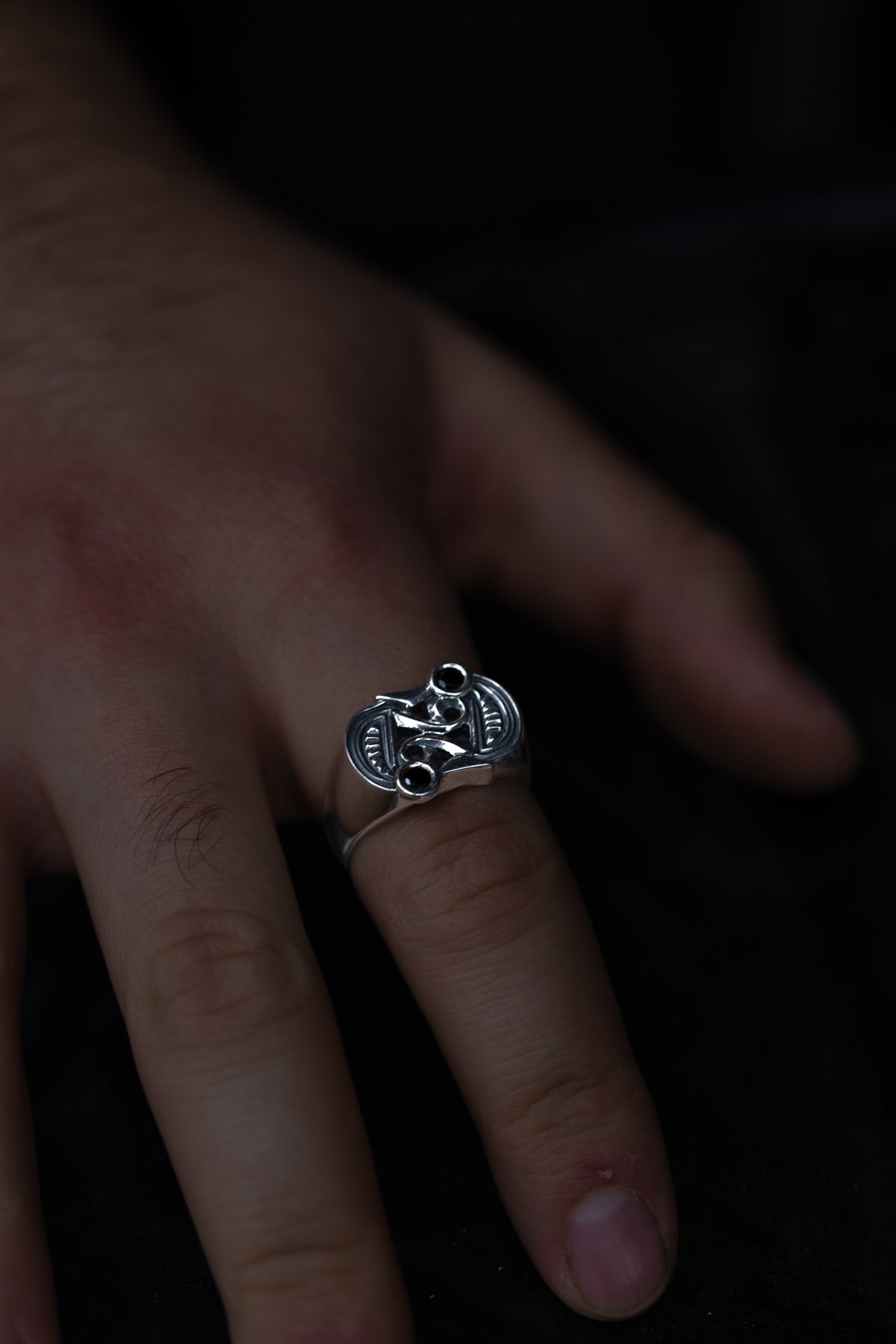 vkngjewelry Ring Frankish S Brooch Ring in Silver with Black Spinel