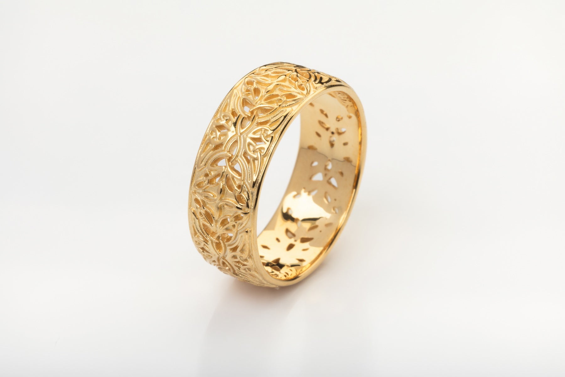 vkngjewelry Ring Gold Triquetra Wedding Band, Handcrafted Norse Jewelry