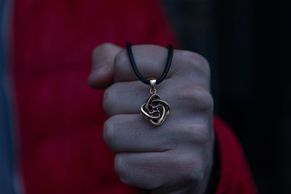 vkngjewelry Pendant Handcrafted Brass Celtic Knot Pendant