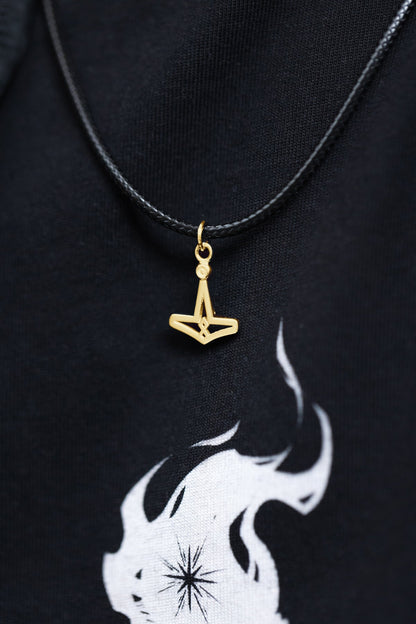 vkngjewelry pendentif Handcrafted Slim Thor's Hammer Gold Pendant