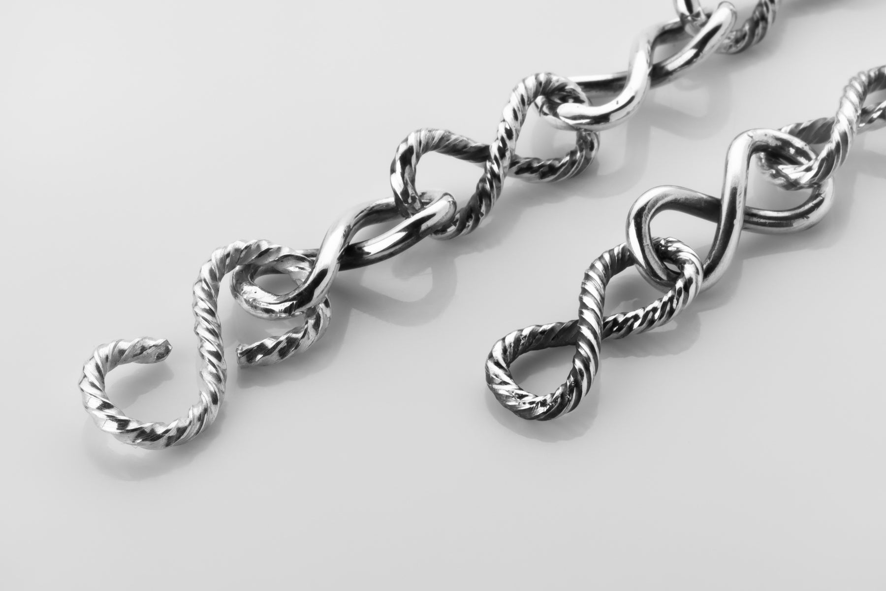 vkngjewelry Pendant Sterling Silver Twisted Infinity Link Chain in Rope Style