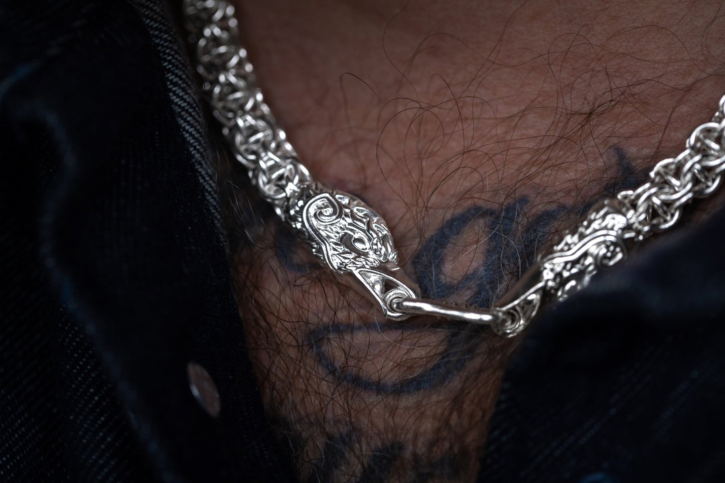 vkngjewelry Pendant 925 Sterling Silver Celtic Knot Box Chain with Eagle Head Clasp