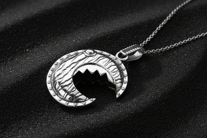 vkngjewelry Pendant Handcrafted Head of the Scheldt Silver Pendant