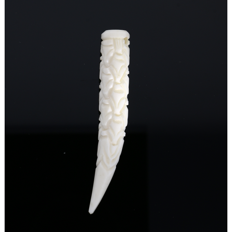 vkngjewelry Pendant Pendant "Carved Horn"