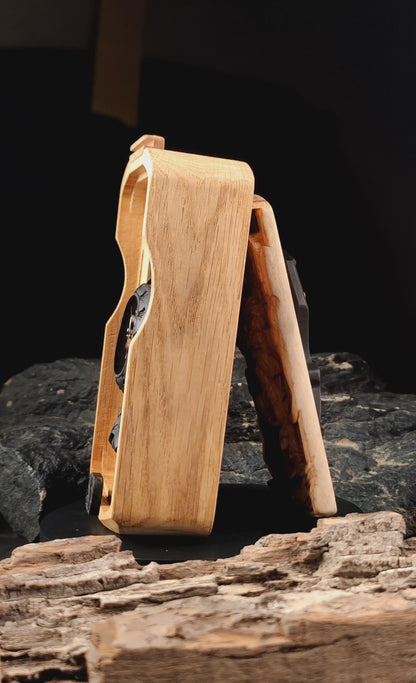 Reloj de madera vikingo Vegvisir hecho a mano