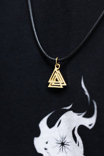 vkngjewelry pendentif Handcrafted Slim Valknut Gold Pendant