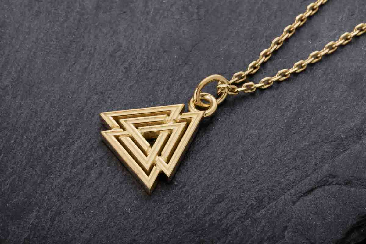 vkngjewelry pendentif Handcrafted Slim Valknut Gold Pendant