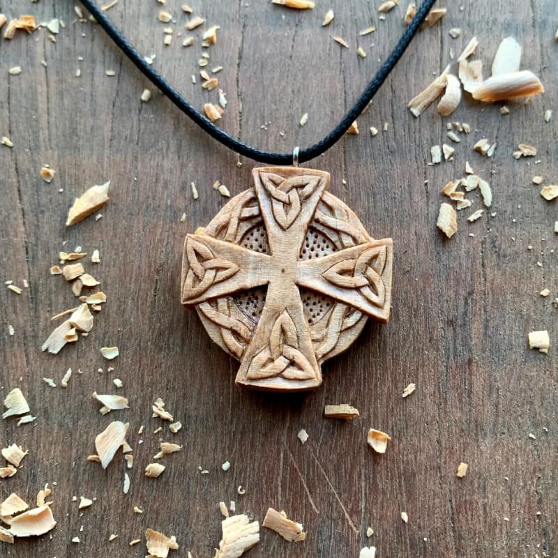 vkngjewelry Pendant Unique Walnut Wood Celtic Knots Cross Triquetra Pendant Style 3