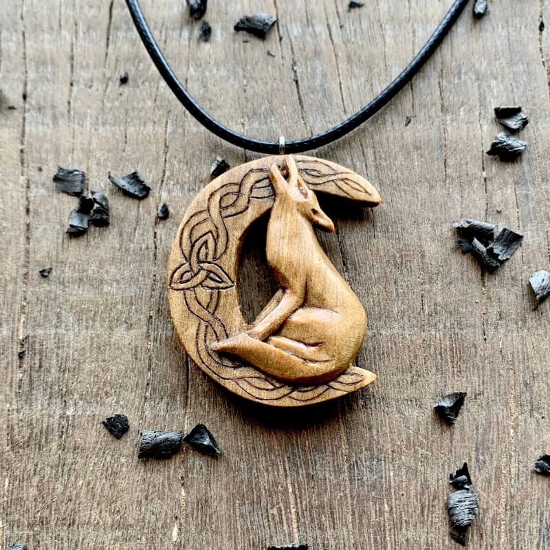 vkngjewelry Pendant Unique Walnut Wood Celtic Wolf On The Moon With Triquetra Pendant Style 1