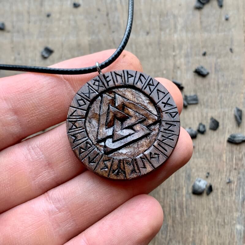 Valknut Runes Scandinoff Valknut New Age Runes Fixed Blade