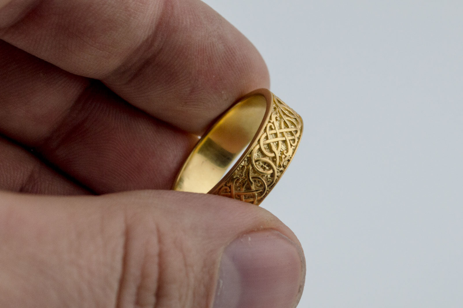 vkngjewelry Ring Handcrafted Urnes Ornament Gold Ring