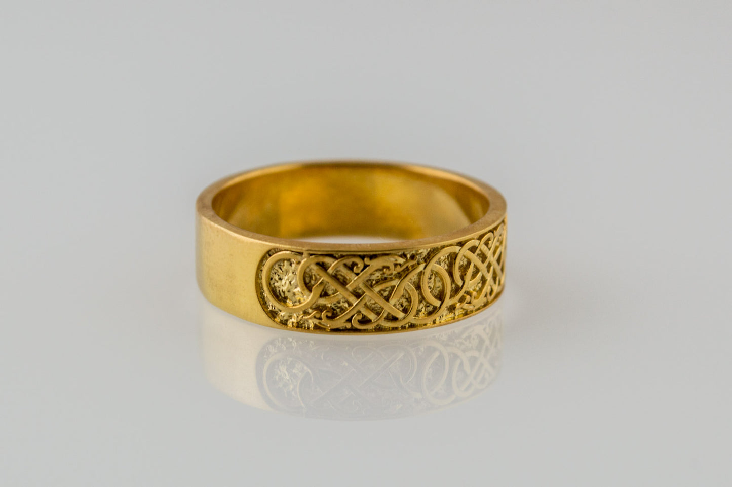 vkngjewelry Ring Handcrafted Urnes Ornament Gold Ring
