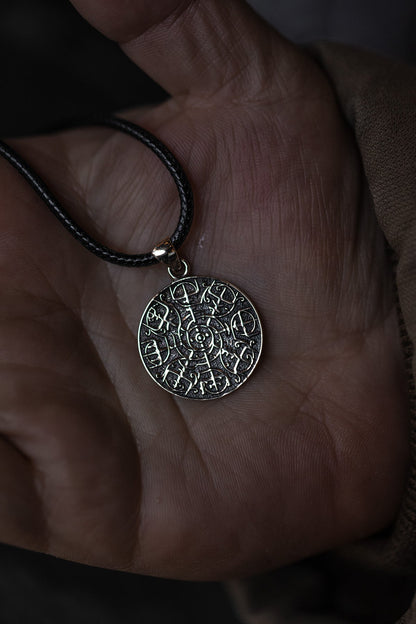 vkngjewelry Pendant Brass Vegvisir Pendant Handcrafted Nordic Compass Necklace