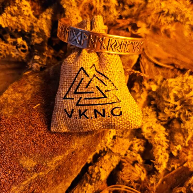 vkngjewelry Bracelet Viking Copper Magnet Bracelet Futhark Runes