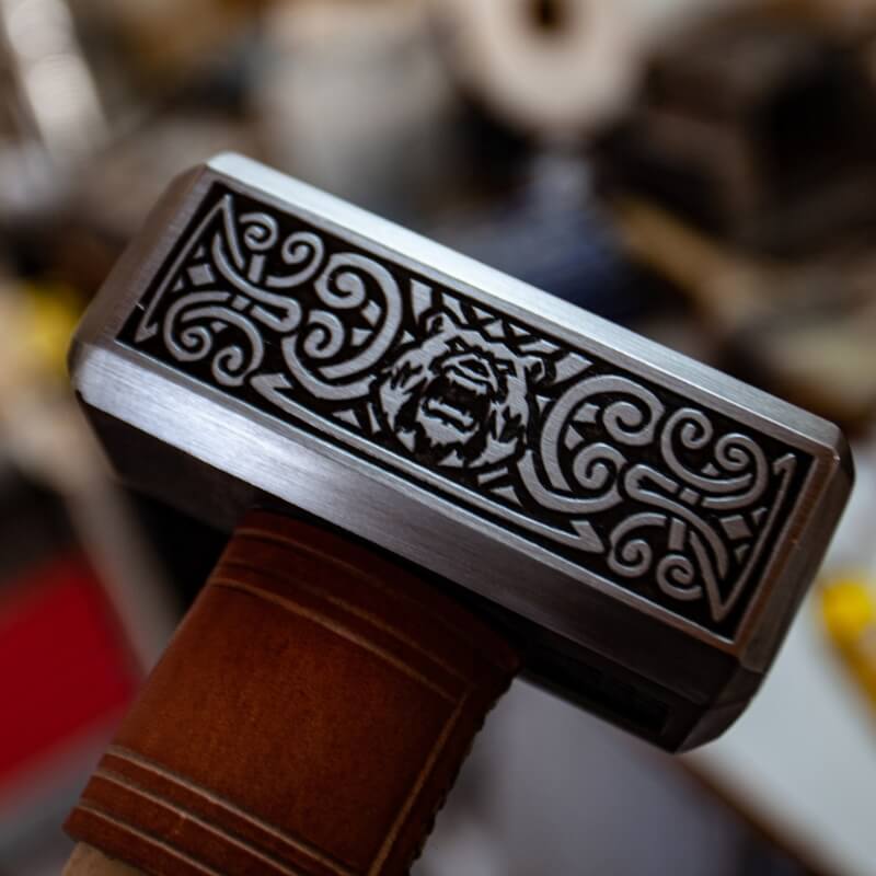 vkngjewelry marteau Viking Hammer With Bear Head