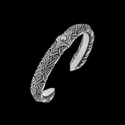Handcrafted Viking Armring with Traditional Scandinavian Pattern