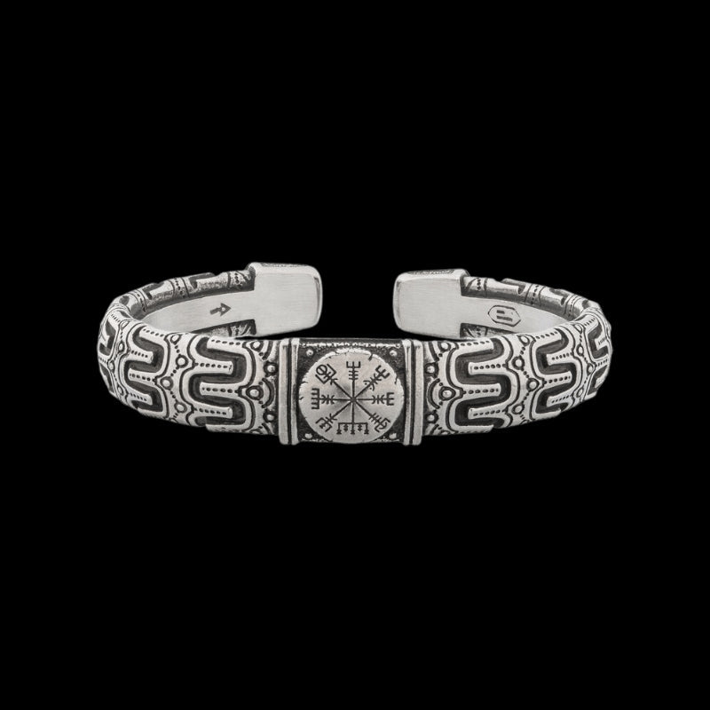vkngjewelry Bracelet VEGVISIR and TRIQUETRA VIKING ARMRING